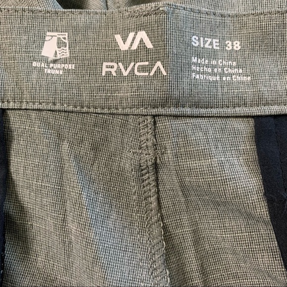 RVCA NWT Hybrid Short Size 38 Classic Length 20” - Picture 10 of 15